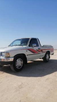 هايلوكس • موديل ١٩٩٤ • مفرق الشرقاط