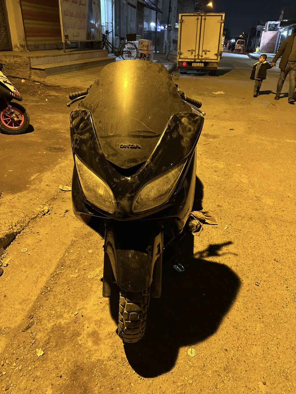 فورزه 0/8كرستال فول كير عادي ملغي محرك خير من الله كلجات رياضي تاكل الكاع كفراتها مصبوغه للجماليه بس ما مبدلهم بكاني بغداد عبيدي سعر 700 وبيها مجال رقم ***********
