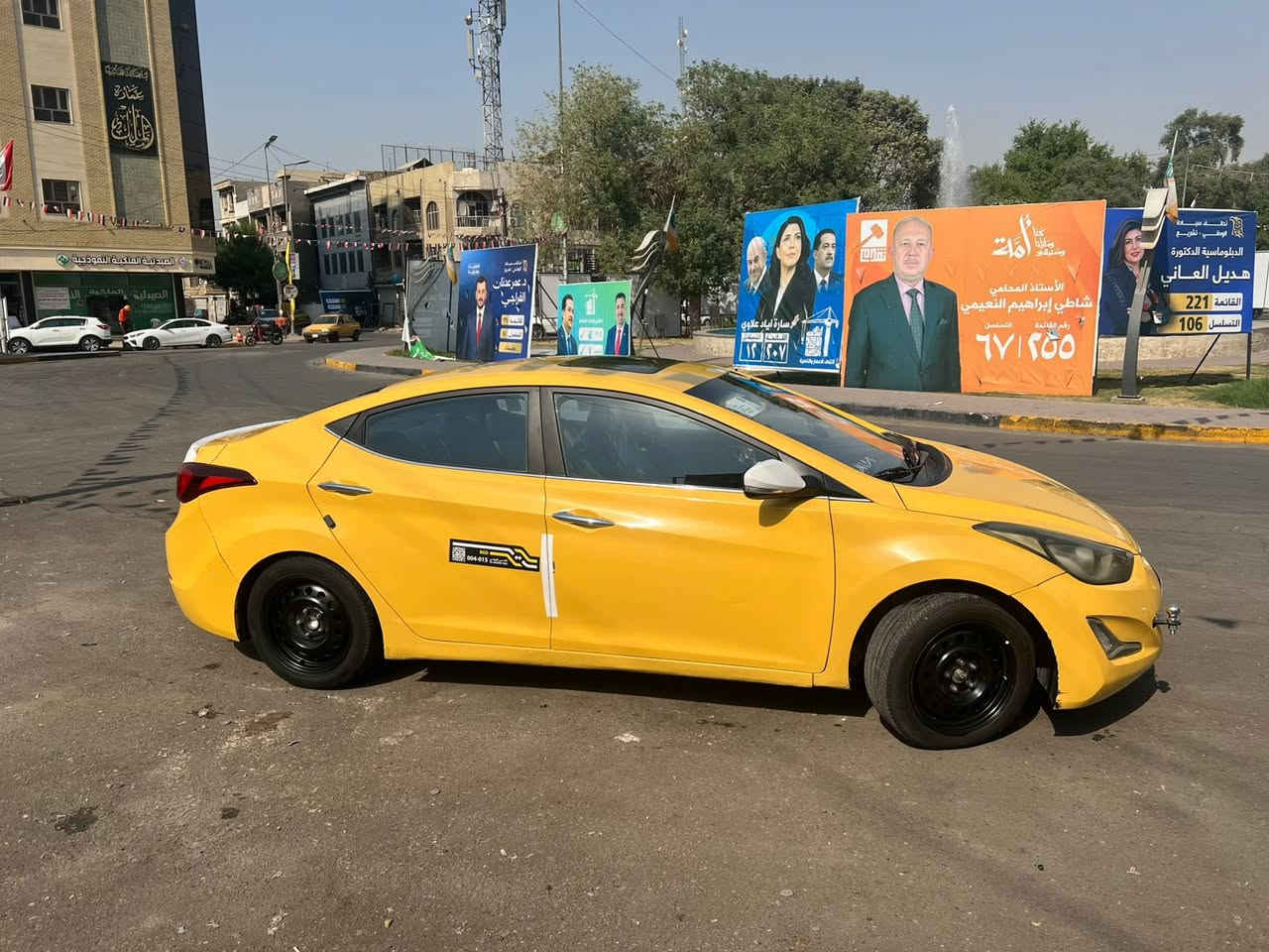 سلام عليكم النترا 2015 خليجي رقم بغداد الانكليزي مصفره ه حادث باب السايق مبدله بلاد  والسونار موجود   محرك 2000  درش
   الموصفات سلايت  تحكم تغليف كشن  بدون ايرباك سياره جديده مال جناي الارضية السياره جاهزه مابيهه اي نقص صدر جديد السعر112 وبيهة مجال للشراي  مكاني بغداد الاعظميه ***********
