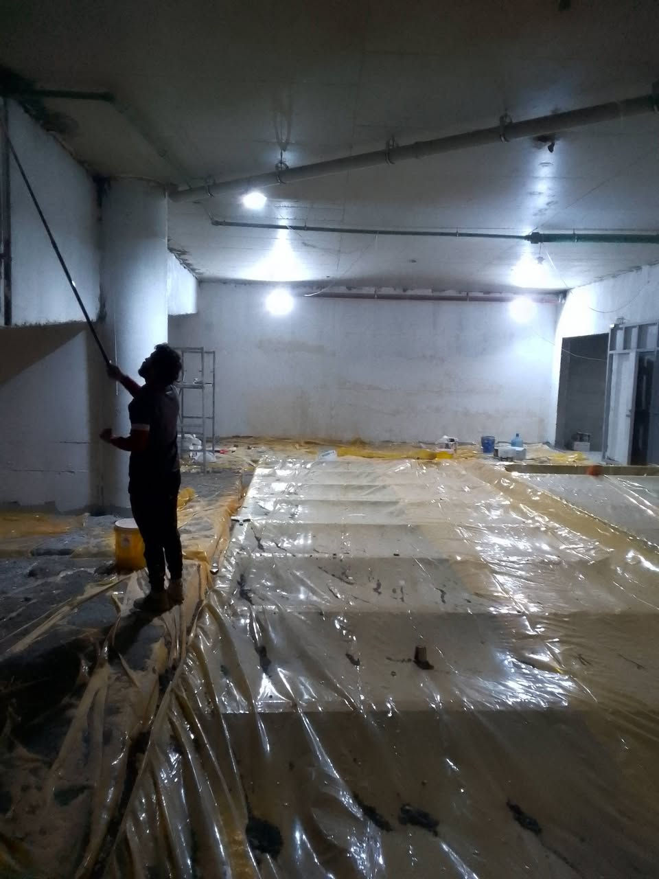 شغل درجه اولى لبخ وصبغ كلشي شتغل متفرغ حالين كادر ***********
