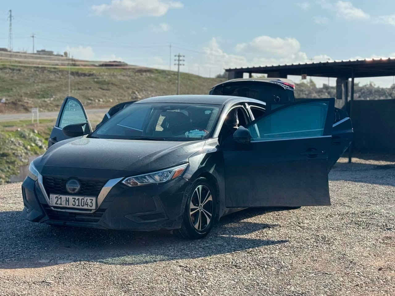 سینترا2020 sV 
یەک پارجەی بۆیاخی ئەمریکایە پارجەکەی جامرخی پیشەوەیە بی ناو گرتن لەگەل دەرگایەکی پیدی ئارە 
نرخی (125) گەلا بۆ زانیار زیاتر تیل بکە
*********** كويسينجاك, أربيل
