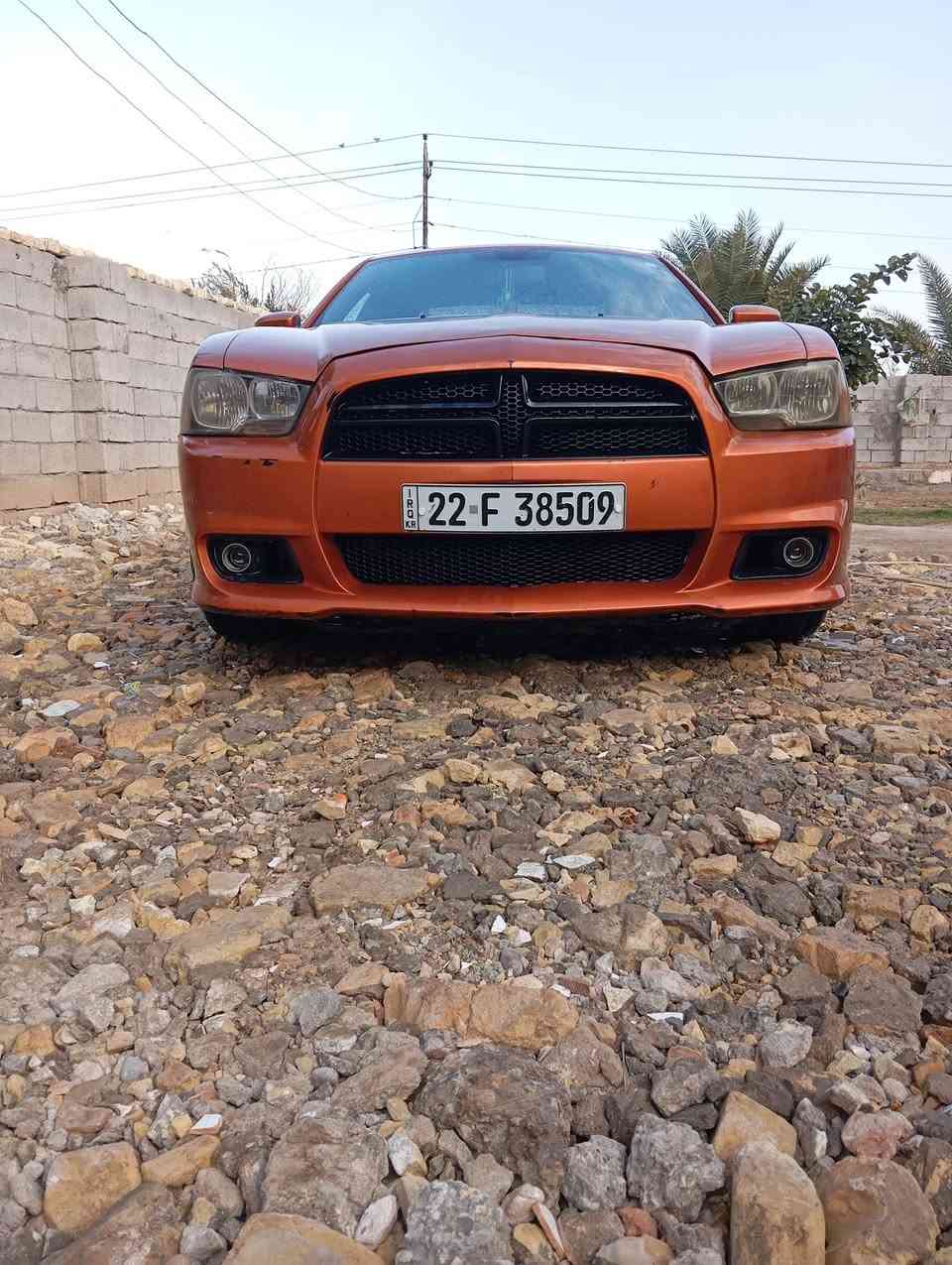 السلام عليكم
اخوان جارجر موديل 11
تخم تاير جديد صدر امامي خلفي كله جديد 
كير محرك خير من الله 
تبريد ثلج 
رقم دولي تحويل ثاني يوم 
السياره خير من الله 
والسونار مرفع مع المنشور 
بيها كلير وبيها صبغ بدون داخل
السعر 123 وبيها مجال 
مكاني واسط عزيزيه 
***********
