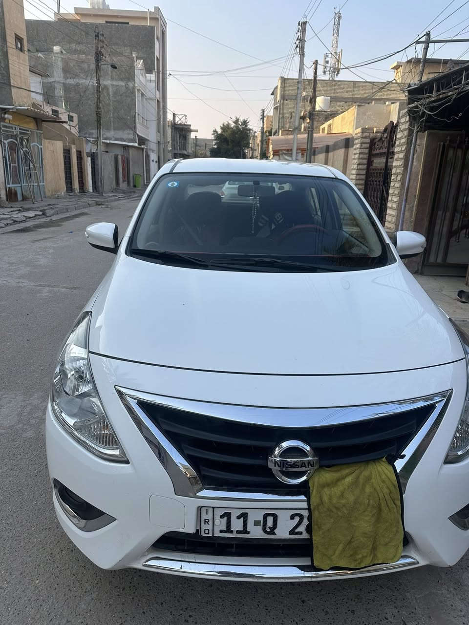 نيسان سني مصري مديل 24   ماشيه 37    السعر ١٣٠ 
 رقمي ***********
العنوان حي الاعلام شارع الضغط. السياره باسمي رقمه بغداد
