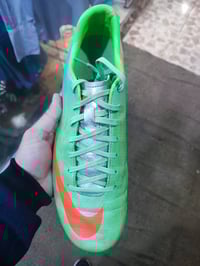 نايك • اصلي • قياس ٤٢٫٥