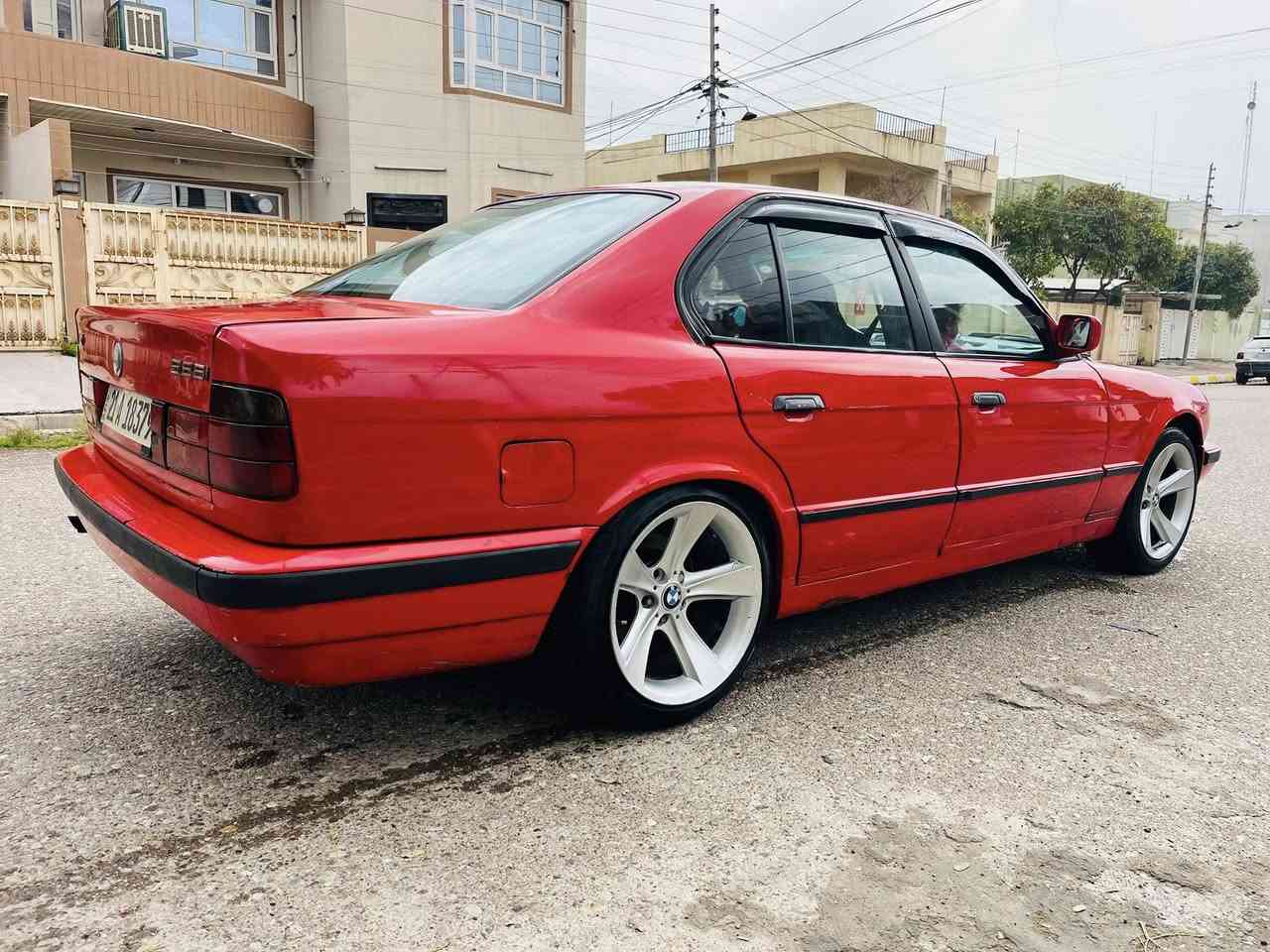 السلام عليكم
 BMWرقم سليمانيه انكليزي سنويه لل2028 شرط الوكاله والتحويل محرك 520لاصرف ولابخار كير عادي جامات كهربائي داخلها نظيف وكل عيب مابيها جاهزه السعر 39وبيها مجال بسيط العنوان كركوك رقم الهاتف ***********

