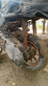 مكينة نظيفة • تاير جديد • متروكة سنتين