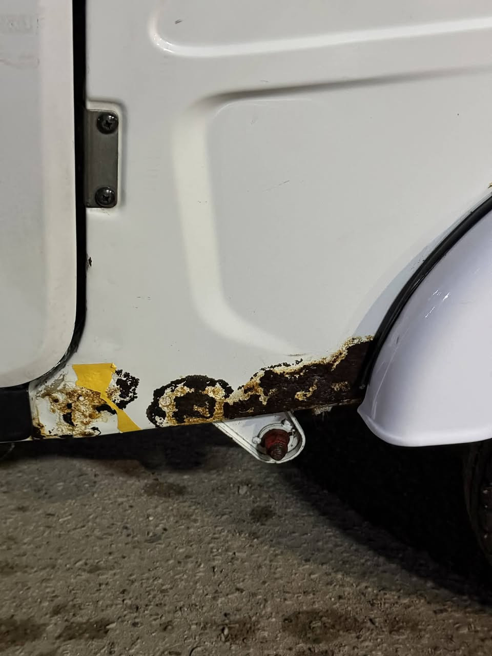 السلام عليكم تكتك باجاج 2021 شهر8 تكتك كفاله عامه بس خياسات بدوس موضحهن بل الصور تخم تاير جديد كهربايات جدد مابيهة اي نقص مكفوله من النقوصات كله مكفوله من البارد وصبغ مكاني بغداد حي الرائسه شارع عشرين السعر انتصل على الرقم***********
