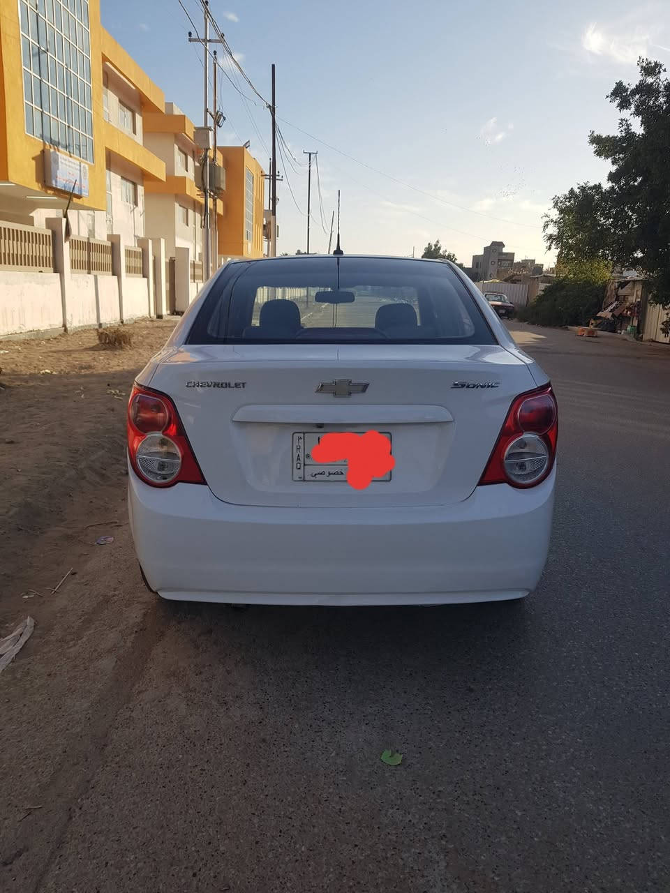 السلام عليكم شوفرليت سونك خليجي ٢٠١٢ محرك ١٦٠٠ تحويل مباشر السيارة بالواقع احلى من الصور السعر ٥٥ ورقة للاتصال *********** مكاني الدورة
