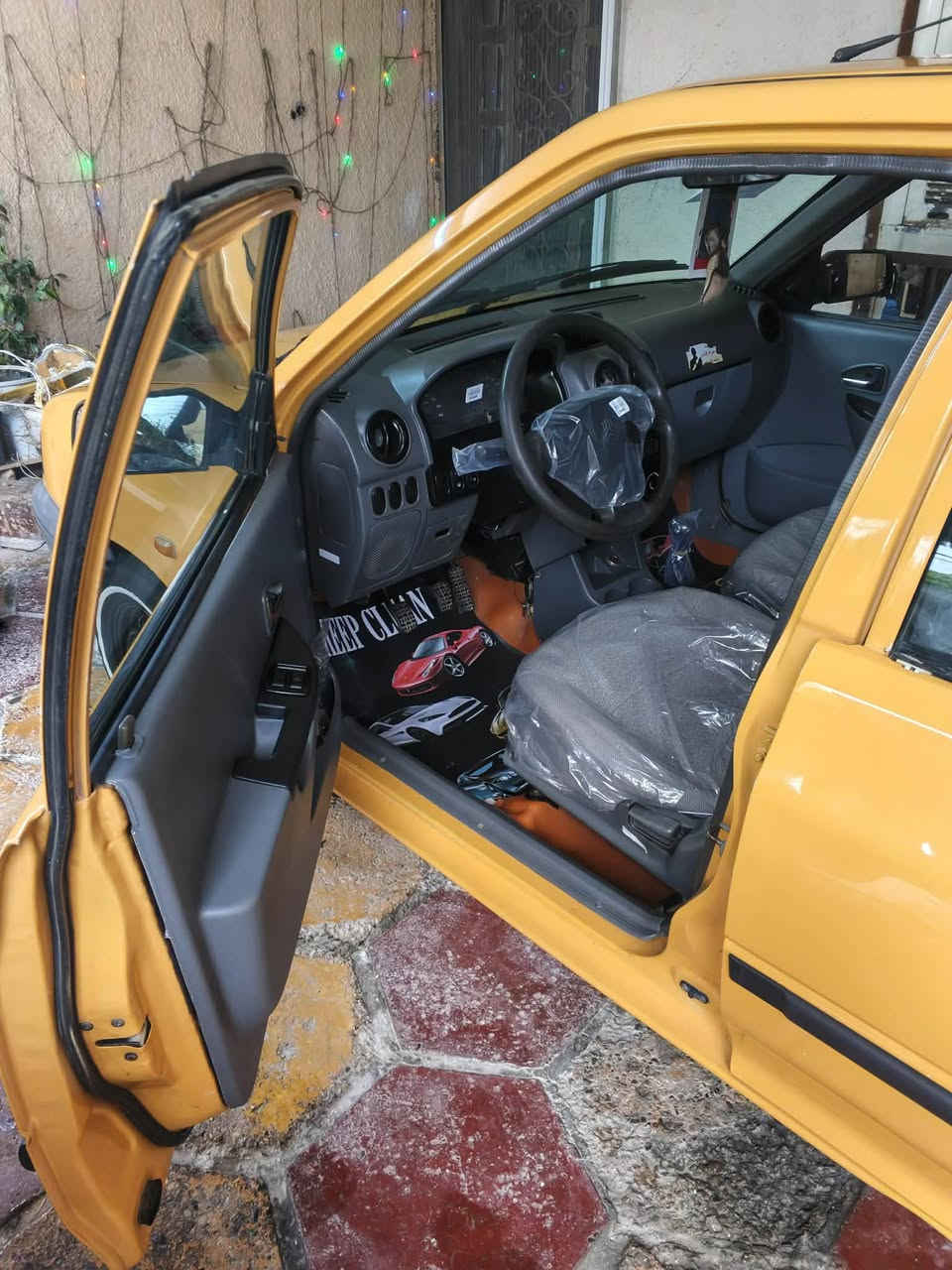 للبيع سايبا موديل ١٥ مكفوله من ضربه والصبغ والبارد 
شواصي مكفولات لافطر ولازلغ 
رقم بغداد هيئه وغرامات مصفره سياره جديده مكينه وكير وصدر جدد كهربائيات شغاله 
مكان بغداد البياع ***********
السعر ٤٣ بيهه مجال قليل
