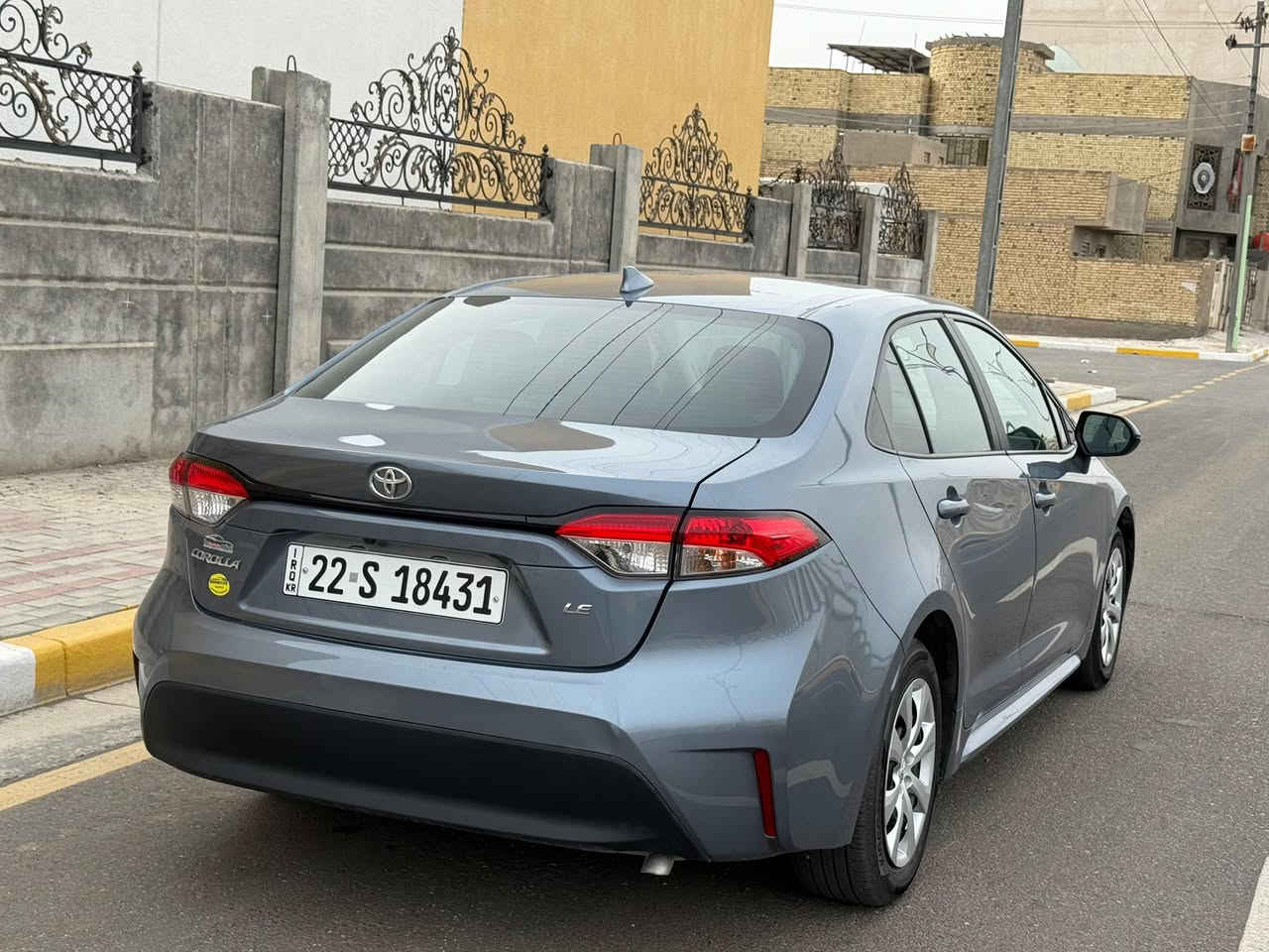 تيوتا كورلا LE 2024 وارد أمريكي
رقم أربيل تحويل مباشر 
عداد المسافه : 21 الف mill
حجم المحرك : 4 سلندر 2000 
الضرر : دعاميه فقط مكفوله من الصبغ والتبديل والايرباك

المواصفات LE ..
شاشه كار بلي - رادار مانع تصادم امامي
هاند بريك كهرباء - كامره خلفيه - لايت زينون
تحديد مسار - كروز سرعه - قياده اليه 
السياره جدا نضيفه على وضع الشركة 
السعر 158 ورقه
***********
