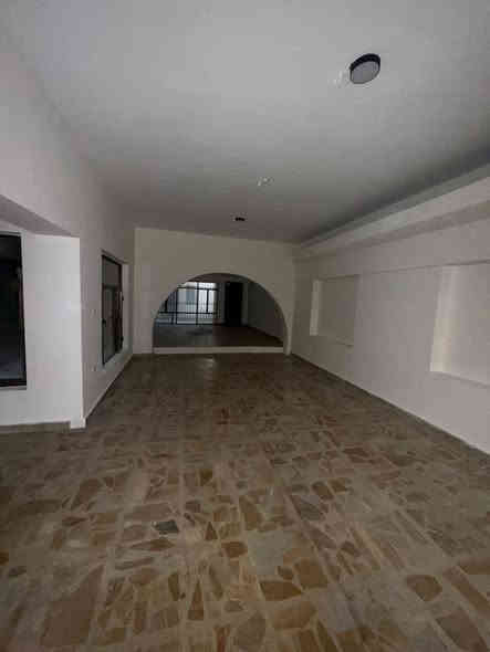 للايـجـار 🏠 عرصات الهندية

عنوان العقار 📍 عرصات الهندية مقابل شركة BMW

🔶 المساحة  250  مـتـر 

يحتوي على كراج وحديقة مطبخ صالات عدد 2 وغرف عدد 4

ومجموعة صحيات 👍

 ــــــــــــــــــــــــــــــــــــــــــــــــــــــــــ
‎‏‎((شركة دار السلطان للعقار حيثٌ تَلتَقي الرُوٌية ,بلتَمَيٌز ))

❗️❗️ نسـتـقـبل العروض البيع الشراء والايجار ❗️❗️

بيع - شراء - ايجار - ادارة امـلاك - مقاولات عامة

‎‏‎📊كل ماعليك الاتصال أو المراسلة على الصفحة *ʲᵒⁱⁿ ᵘˢ*

 حسن زوانة *********** - ***********

‎‏‎الفرع الاول /عرصات الهندية مجاور فندق بلوم 

‎‏‎ الفرع الثاني /الـسـيـديــة الضباط مقابل افران الرباط

‎‏‎‏‎زبائننا الكرام بِكُم نَرتقي ونَتشرف بزيارتِكم ونَفتخر بخِدمتِكم ❤
