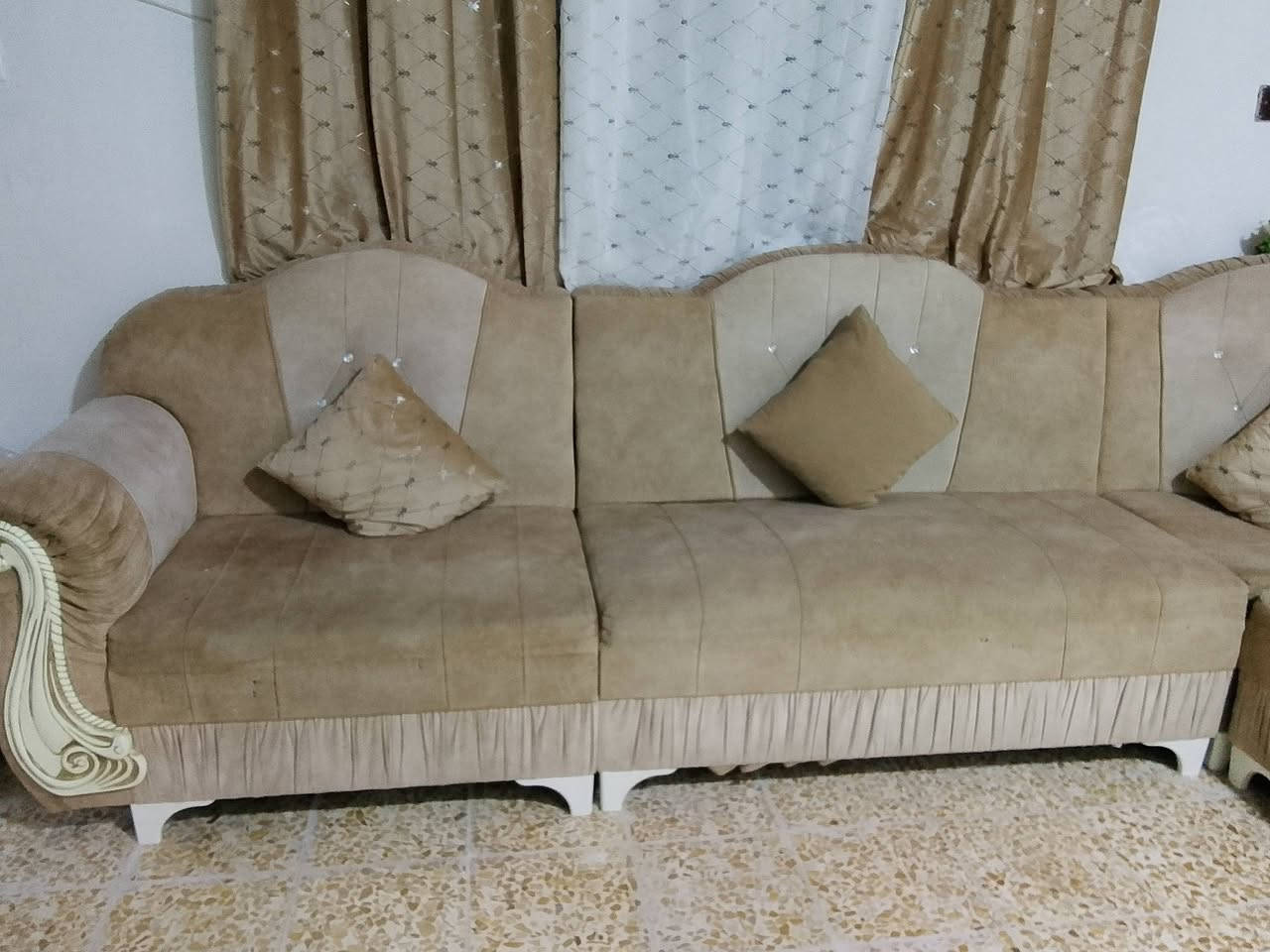 ديوان.لبيع.شتري.يجي.خاص.


**إذا كنت صاحب هذا الإعلان وتريد حذفه لأي سبب، رجاءا أرسل رسالة إلى الدعم الفني**