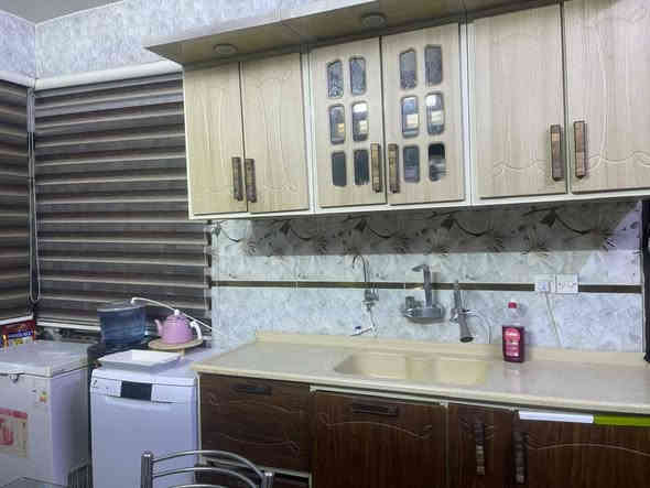 كاونتر للبيع مكان زيونه السعر مليون ونص ***********
