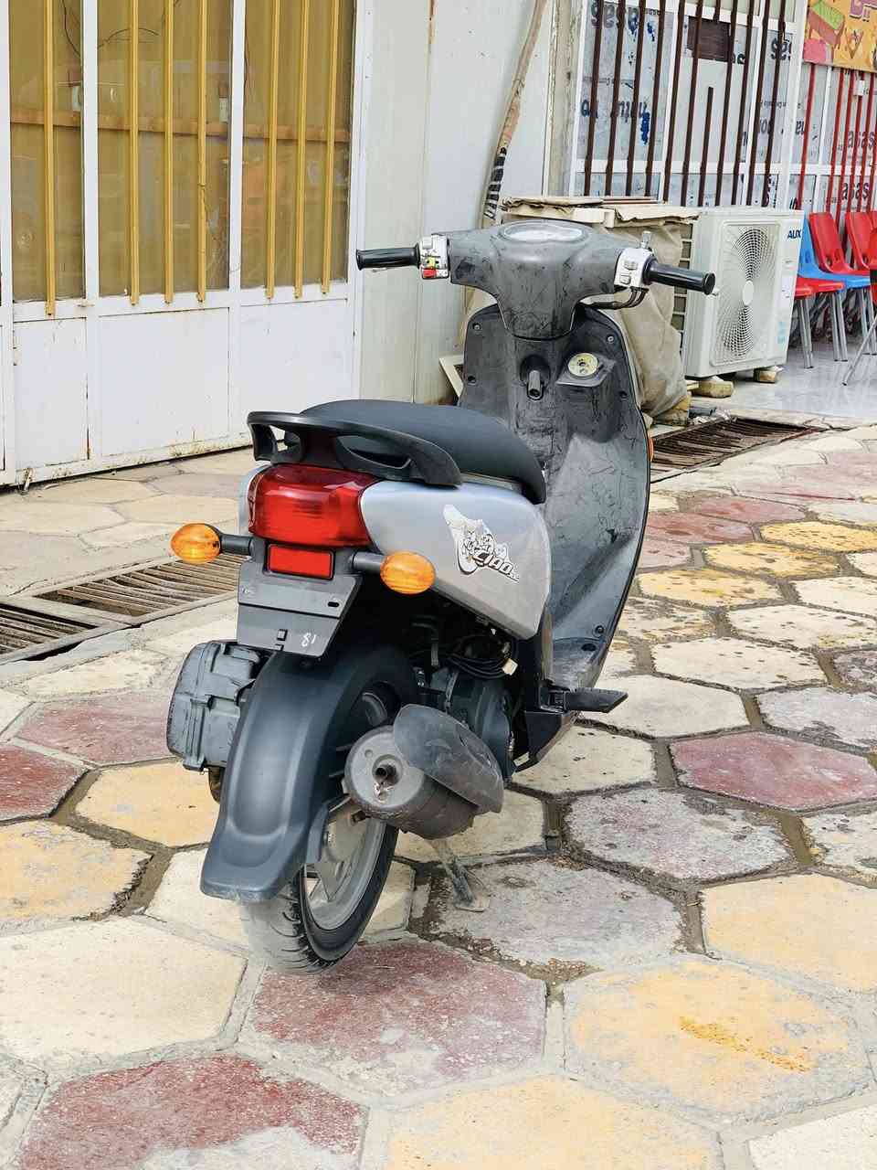 السلام عليكم شباب فلة 2011رمبه صارله شهر من نزلته على ايدي مكفوله وبلاديه الشراي يخابر السعر مليون وبيه مجال ***********
