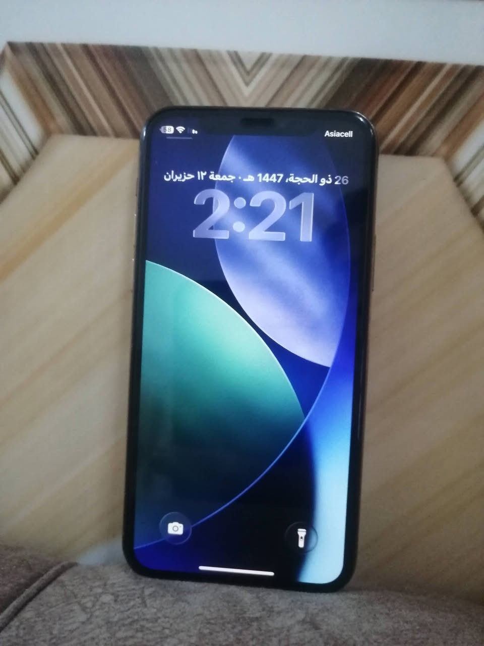 سلام عليكم ايفون 11برو ذاكره 256 تك سيم بطاريه 100 مبدله اصليه جهاز نظيف كلشي شغال بي فيس ايدي شغال  السعر 325 وبي مجال بسيط فقط *********** للبيع فقط بدون مراوس
