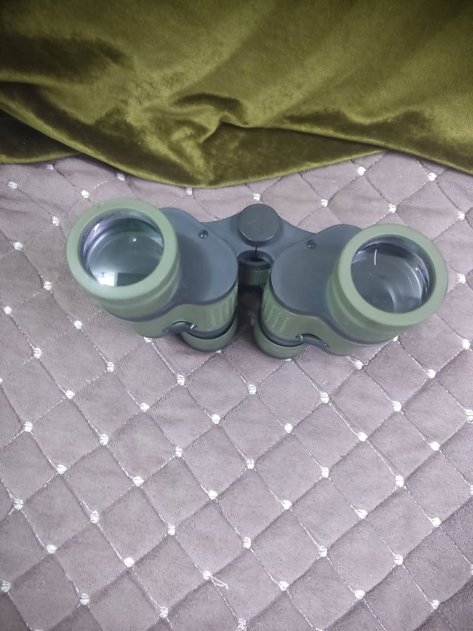 السلام عليكم 

للبيع منظار رؤية ثنائي العدسة جديد Binoculars
السعر 35 ألف
*********** واتساب
بغداد
