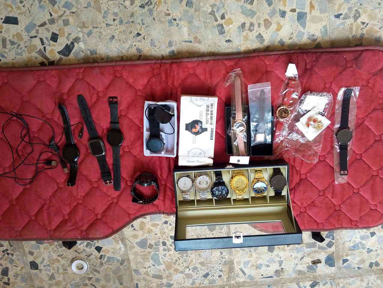 ساعات باله كلهن شلع القطعه على 5 العدد15 ساعة


**إذا كنت صاحب هذا الإعلان وتريد حذفه لأي سبب، رجاءا أرسل رسالة إلى الدعم الفني**