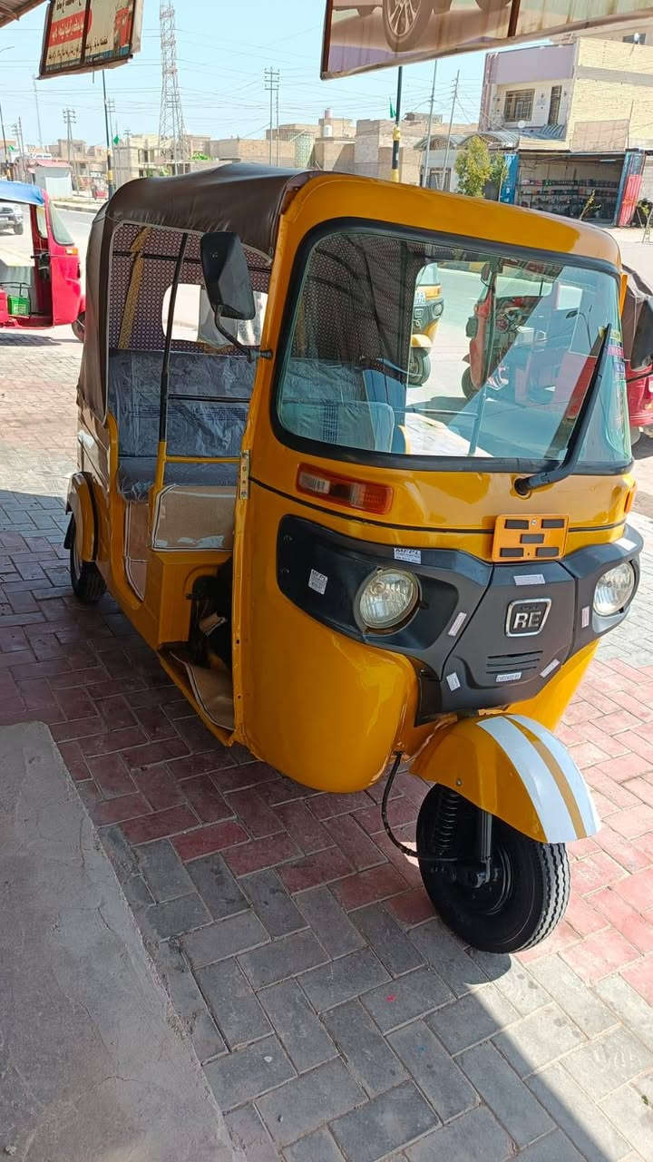 تكتك للبيع موديل 19 بشهر 12 بنهايته اوراق البغدادي 

تكتك مكفولة من ضربة مصبوغة عام جمالية دراجة خت زيرو جاهزة للخير 

مكاني كربلاء ***********
