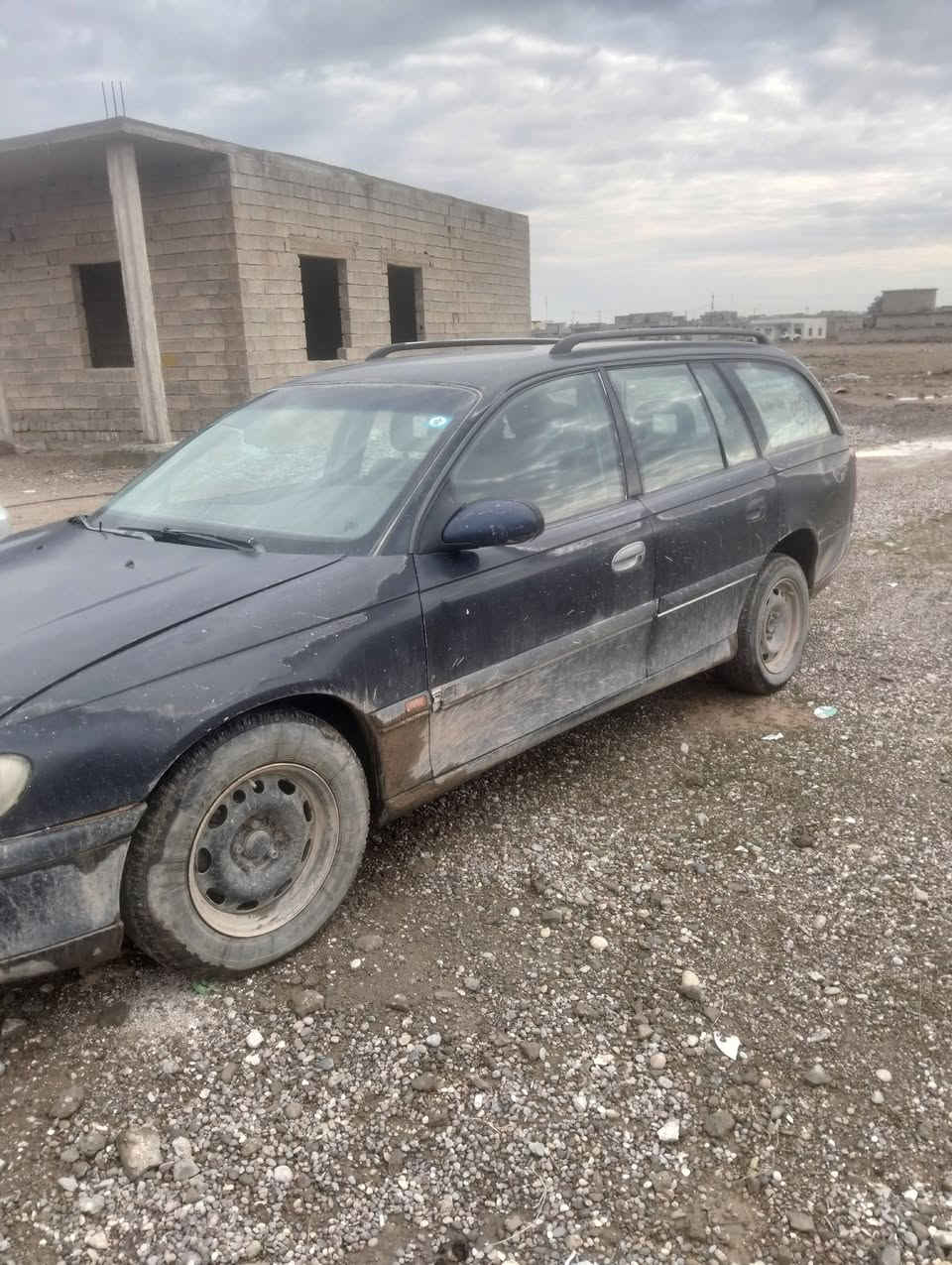 السلام عليكم اوبل بزون ستيشن موديل 95 رقم دولي باسمي السعر. كير مكينه مكفول ضربه هم مكفوله صدر جديد. السعر 30 وبيها مجال المكان العلم للاستفسار الاتصال ع الرقم التالي ***********
