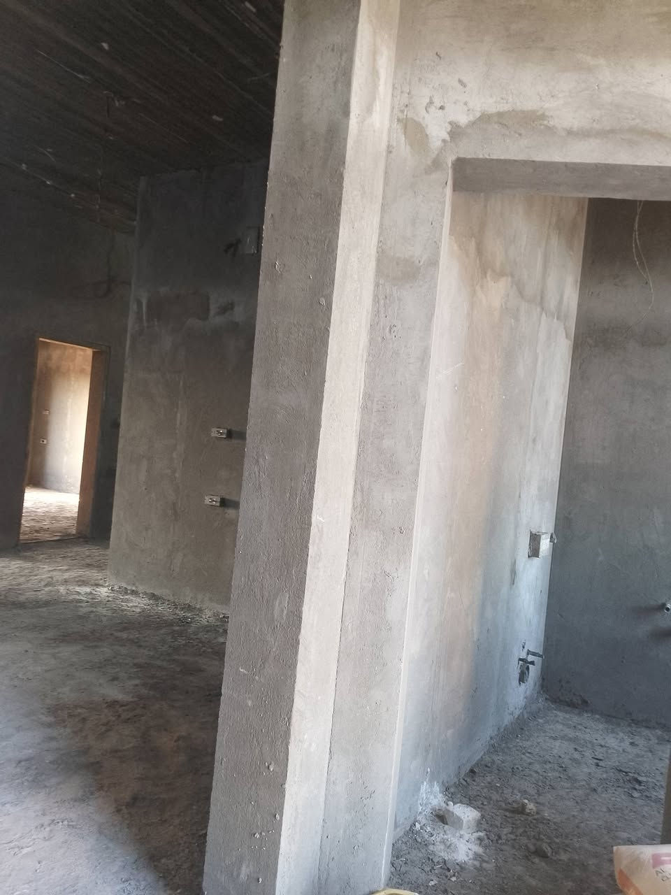 كادر لبخ من السماوه متفرغ
 شغل نضيف مساطر كبان
 التزام بالعمل تصل
 و***********
