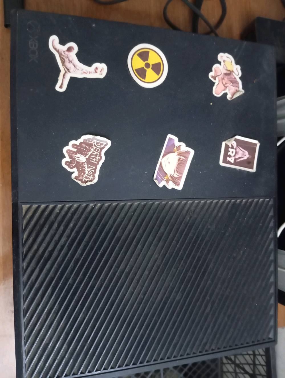 xbox وان فات 
مع حساب بي 50 لعبه معروضه امامكم
يجي ويا جويستك واحد اصلي و الثاني تجاري 
السعر 180 قفل 
مكاني حي العامل بغداد 