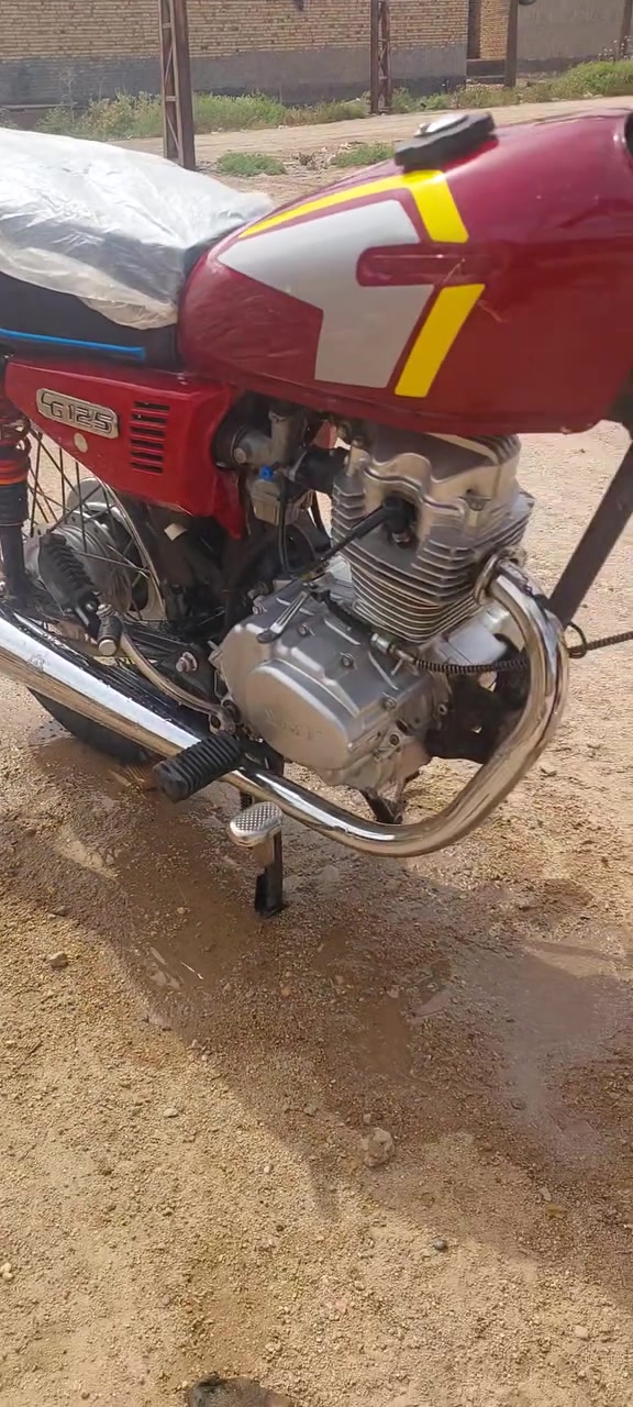 دراجه نامه نضيفه شوفة عينك مكينه اخت الجديد ب ٦٠٠ وبيها مجال


**إذا كنت صاحب هذا الإعلان وتريد حذفه لأي سبب، رجاءا أرسل رسالة إلى الدعم الفني**