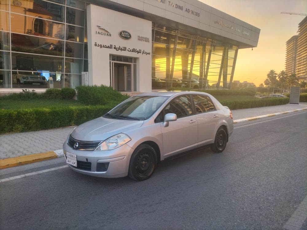 نيسان ڤيرسا*********** سعر72موديل 2010 سبوغ 5پارجه بي ده عم هيج ناوي نه گرتيا ژوري هه مو به شه رت  شوغت وته عديل سارد يش به شه رت گيرو مه كينا به شه رت ته بريد به شه رت به شه رتي ژوري كه پس بي بيشو پشتي سه نه وي به ناوي غؤمانه هه رهه موي به شه رته أربيل, العراق
