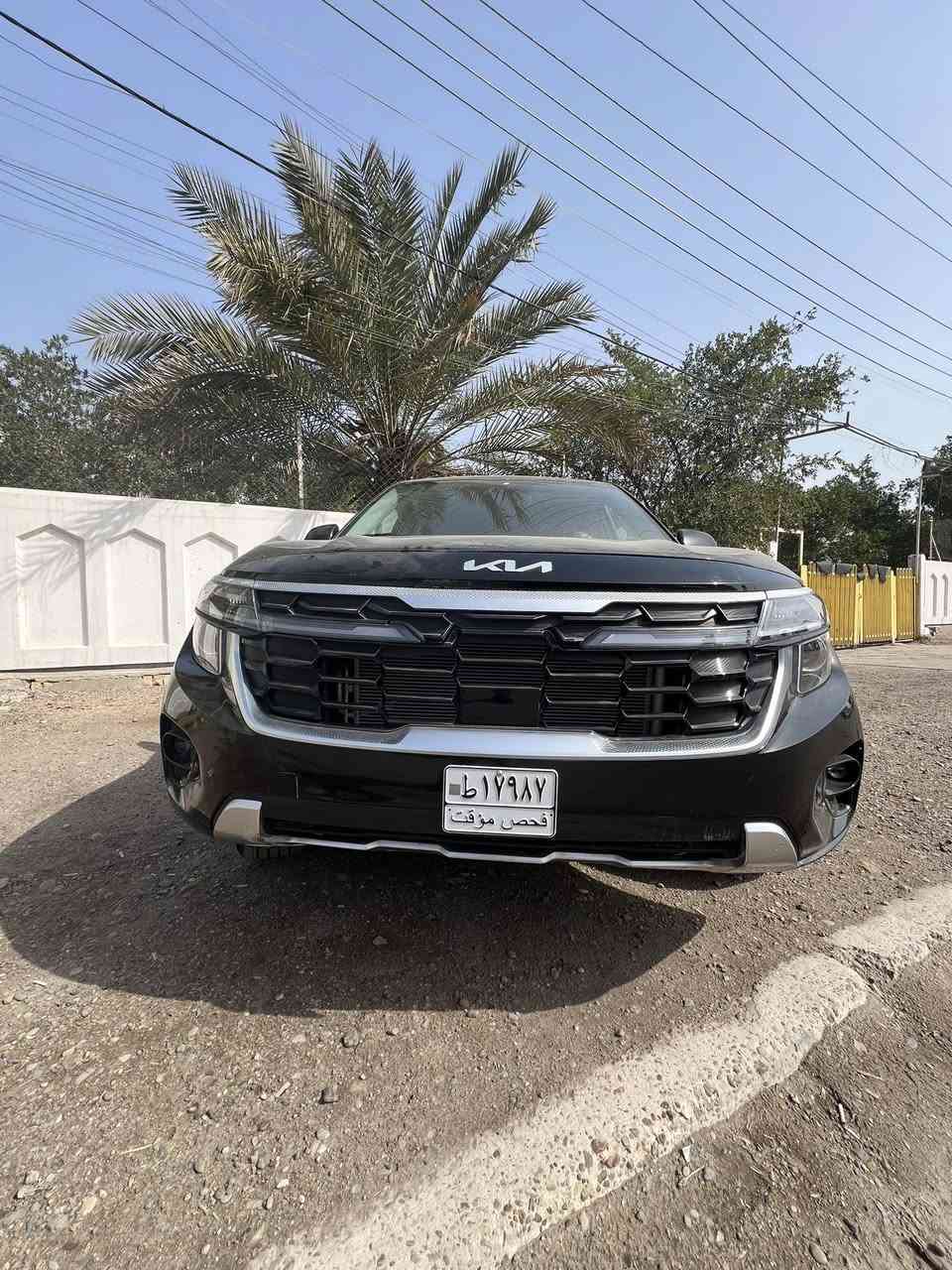 السلام عليكم سلتوس مواديل 2024  ماشيه 8000 فور ويل  نص فول السياره  السعر 125 وبيه مجال حادثه جاملغ وبنيد  
للاستفسار رقم الهاتف ‭0772 222 6683‬
