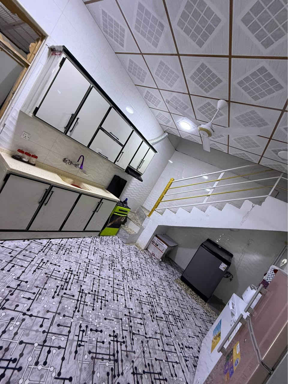 دار مساحه ١٠٠ م ركن شارع عرضه ٧ منطقه الصدر الثالث كوفه قريب ع شارع العام طابو زراعي قرار محكمه لاستفسار اتصل *********** النجف, العراق
