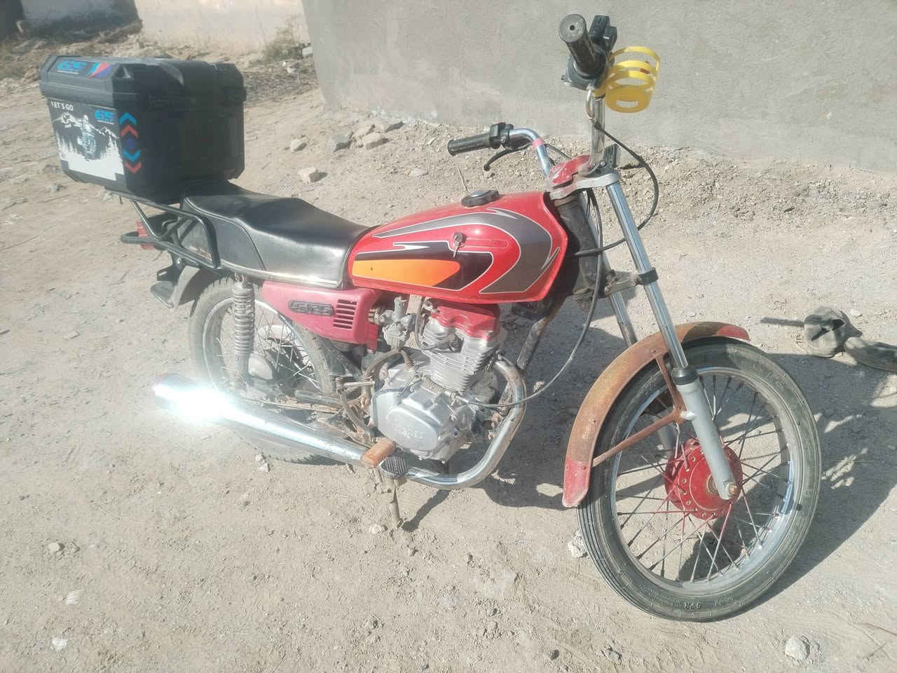 دراجه نامه موديل 21.   كلك كلك.  جاهزه. سعرهاا 425.    
***********. رمشلي وانه اخابرك مكانهاا غراف
