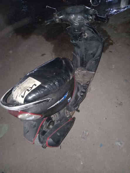 سلام عليكم للبيع ماكس قجمه كهربيات كله شغاله
بيه مَلاحضات بسيطه محرك حلو سعر 325
مكان بغداد المدينه ***********
