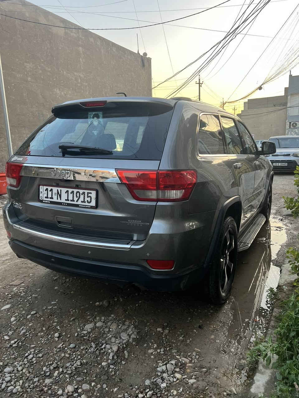 جيب كراند شيروكي ٢٠١٣اوفر لاند سياره جديده مابيهه لاضربه ولاصبغ داخله كلين بدون حادث بيهه فقط بارد كد شبر باب السايق وين ما يعجبك افحص من مكينه كير كشر مكانهه بلديات وسيارة احله من الصور تعجبك اتصل وتدلل السعر المطلوب ١٩٠وبيهه مجال قليل للاتصال***********
