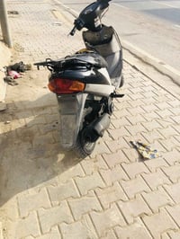 دراجة يابانية • كابريتر • ما بيه نقص