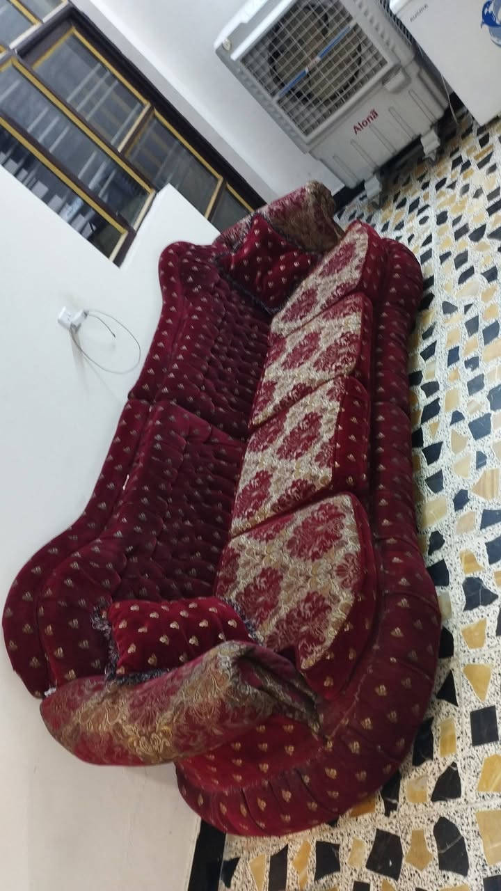 السلام عليكم تخم للبيع المكان بوب الشام السعر450وبي مجال


**إذا كنت صاحب هذا الإعلان وتريد حذفه لأي سبب، رجاءا أرسل رسالة إلى الدعم الفني**