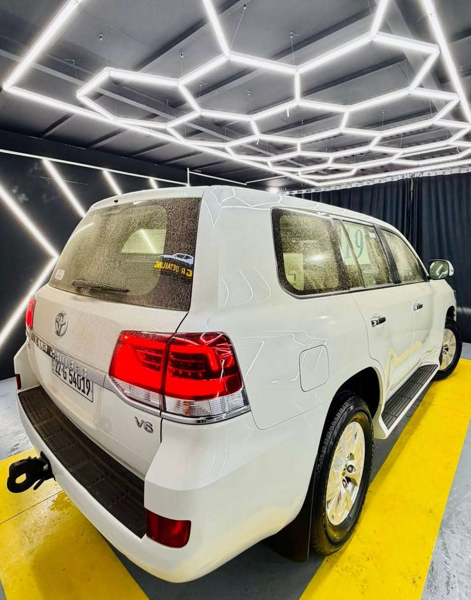 تۆیۆتا لاندکرۆزەر 2019 GX شەریکەی جیهان فوول ،
فول مواصەفات ، صلاید ، بلاجکتور ، بەخی ئاو ،
دەسک ستیل ، هۆک و فڵچە ، سوکان ڤۆلیۆم ،
سێ ڕیز کوشن ، تەحدید سورعە ، کوشن کارەبا ،
سەیارەکە وەک شەریکە ماوە تەوە زۆر تازەیە ،
کلین ، بێ بۆیاخ و سارد و چاڵ و شوخت ،
دەعامی بۆ دەعامی بە شەرت ،
100 ،هەزار کم حەقیقی ڕۆشتوە ،
گێڕ و مەکینە بە شەرت کراناوە بە شەرت ،
تەحویل و غەرامە بە شەرت ،
نرخی ، 487 وەرەقە ،
ژم ، ***********
ناونیشان ، سلێمانی ناوەند . السليمانية, العراق
