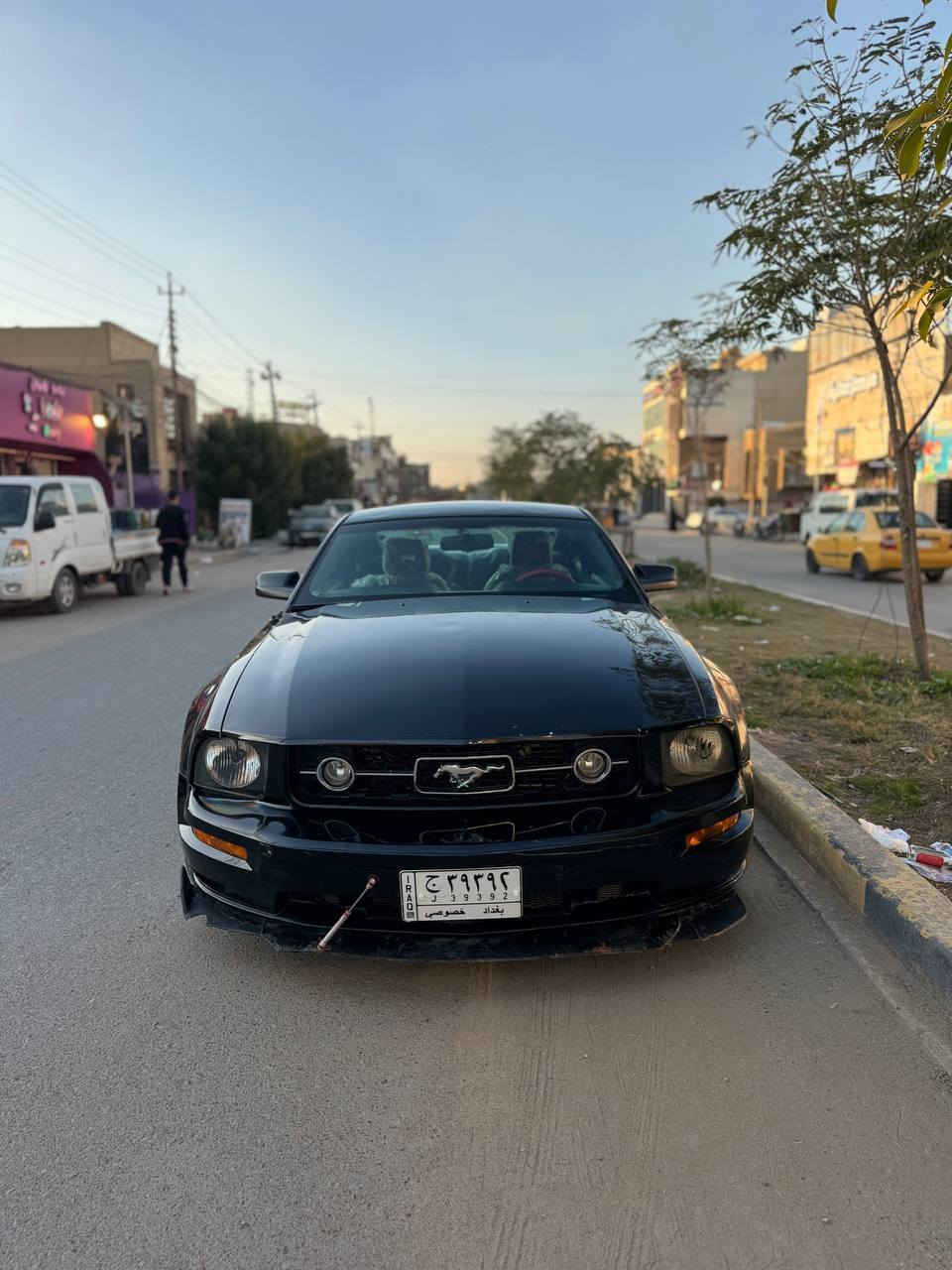 سلام عليكم
موستنج 2009 
كير محرك كفالة
 تبريد محور چارجر يعني ثلج   
مواصفات 
1 مري كهرباء 
2 داخل جلد ماروني
3 تحكم ستيرن جهتين 
4 كشن السايق كهرباء 
5 انارة داخلية بلادية 5 الوان 

الأضافات 

1 كامرة خلفية 
2 ويل كب حجم 20 كروم  
سيارة مال بيت مداخلة استعراض نهائياً ولا معدل عليهة بلادية 

السيارة مكفولة من الضربة غير ضربه بالدواسه الايمن 
داخلة كلين 
وهنا بلعراق 
نصبغت حزام  للجمالية  

السعر    68 $   وبيهة مجال بسيط 

بغداد الطالبية مقابل مسبح الصفا 
***********
