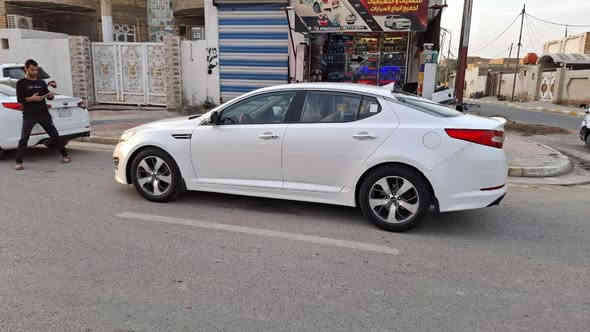 سلام عليكم كيه وبتيمه موديل 2012 خلجيه سياره مكفواله من ضربه وتبديل بيه 3قطع صبغ وباقي سياره مكفواله جاهز من تخم تاير من حداد مامي خلفي مكينه وكير 2400 مكفولات من تبخير وتنقيص ولفتح موصفات فوال عده لبني رامه رقم بغداد مشروع وطني سنويه جديد تحوال مباشر مكان سياره بواسط سعر 115 رقم تلفون ***********
