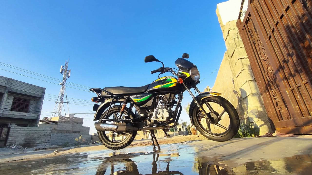 سلام عليكم بوكسر موديل 21  كفاله  من ناحيت الوراق تعال شوف بعينك  مكان بعقوبه بهرز سعر 1250/////***********9
