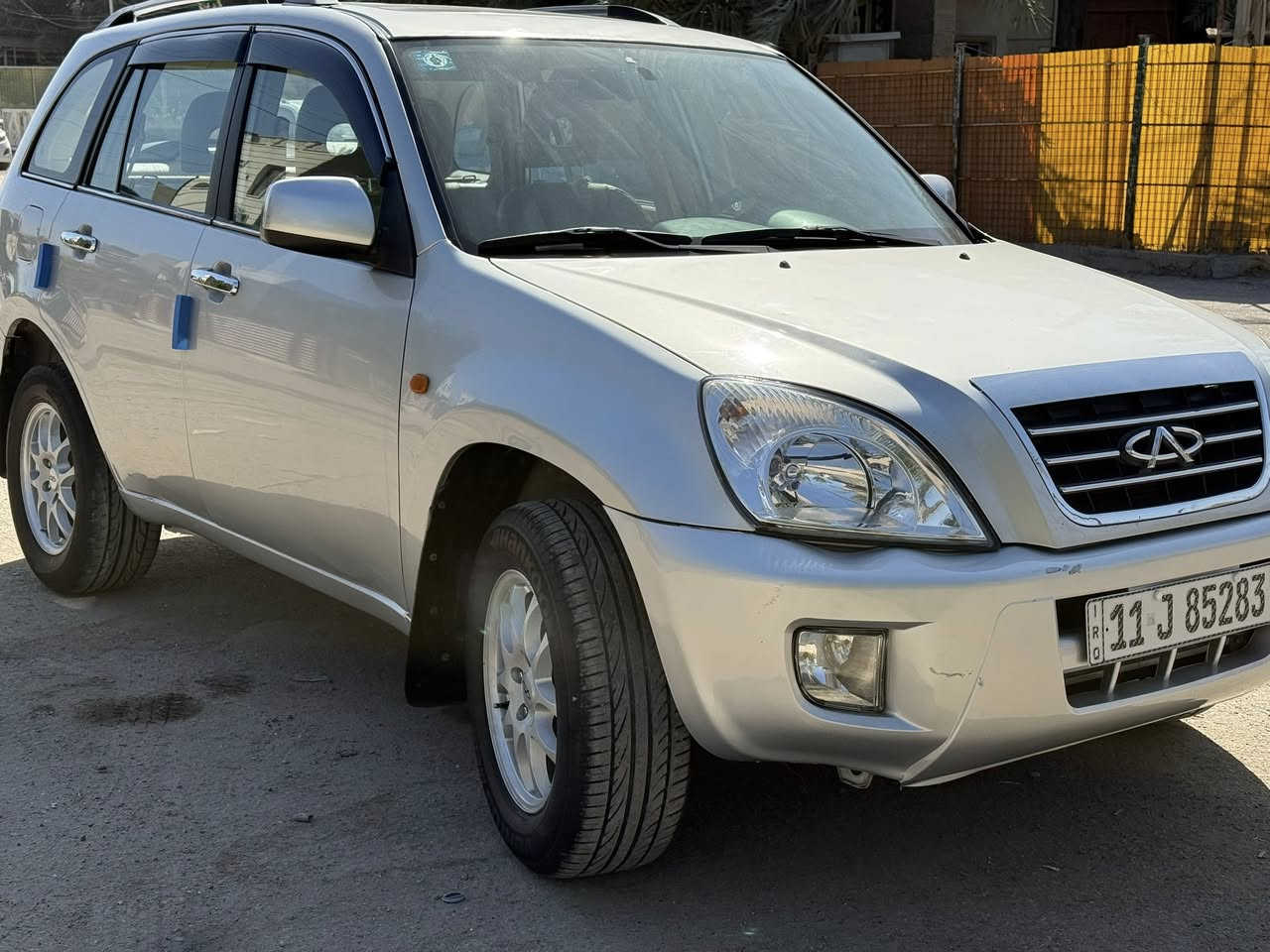 تيكو 2011 ميكانيكي للبيع
ألي يدرو نضيف ومكفول بالعافيه علي 
سياره جديده ماشيه 100 الف فقط 
رقم انكليزي هزه جديده تحويل مباشر 
فول مواصفات 
كفاله عامه

الشراي يتصل ويدلل

بغداد / المشتل 
*********** 
اتصال او واتساب فقط
