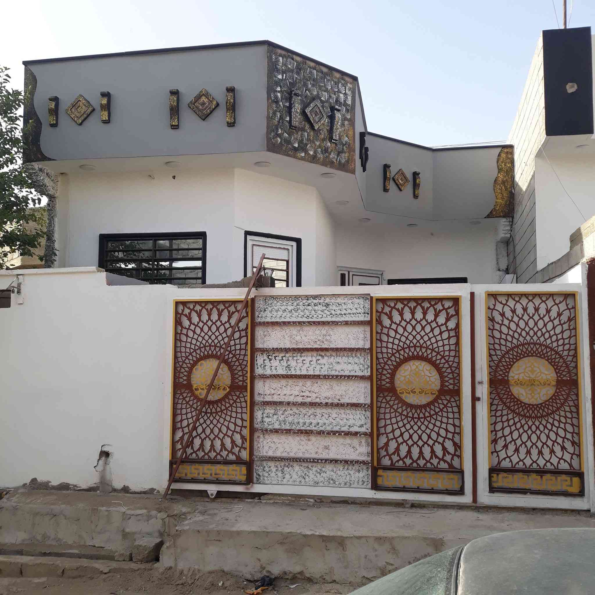 الدار اللبيع القوسيات حي الزيتون مدخل أسواق ابو علي المسا حة ١٥٠ 🔑  *********** # ***********
