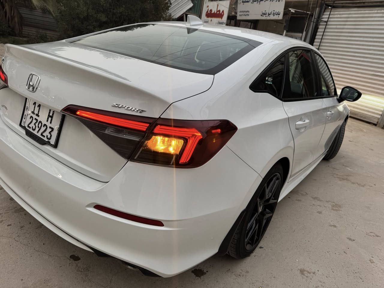 هوندا سفك 2025
بانزين مكينه 2000 تنفس طبيعي 
ماشيه 4800 كيلو 
بصمه 
تحكم ستيرن 
رادار 360 
هيتر بالمري 
توقف ذاتي خلفي امامي 
تحديد مسار 
قياده اليه 
دخول ذكي 
شفتات ستيرن 
كشنات مخمل وجلد تطعيم 
صبغ جاملغ خلفي فقط وبارد خشم الجاملغ الامامي 
داخله كتاب شهداء سنتين وتصير حره 
التحويل يمي وكاله عامه عدي 
السعر 155$

***********
