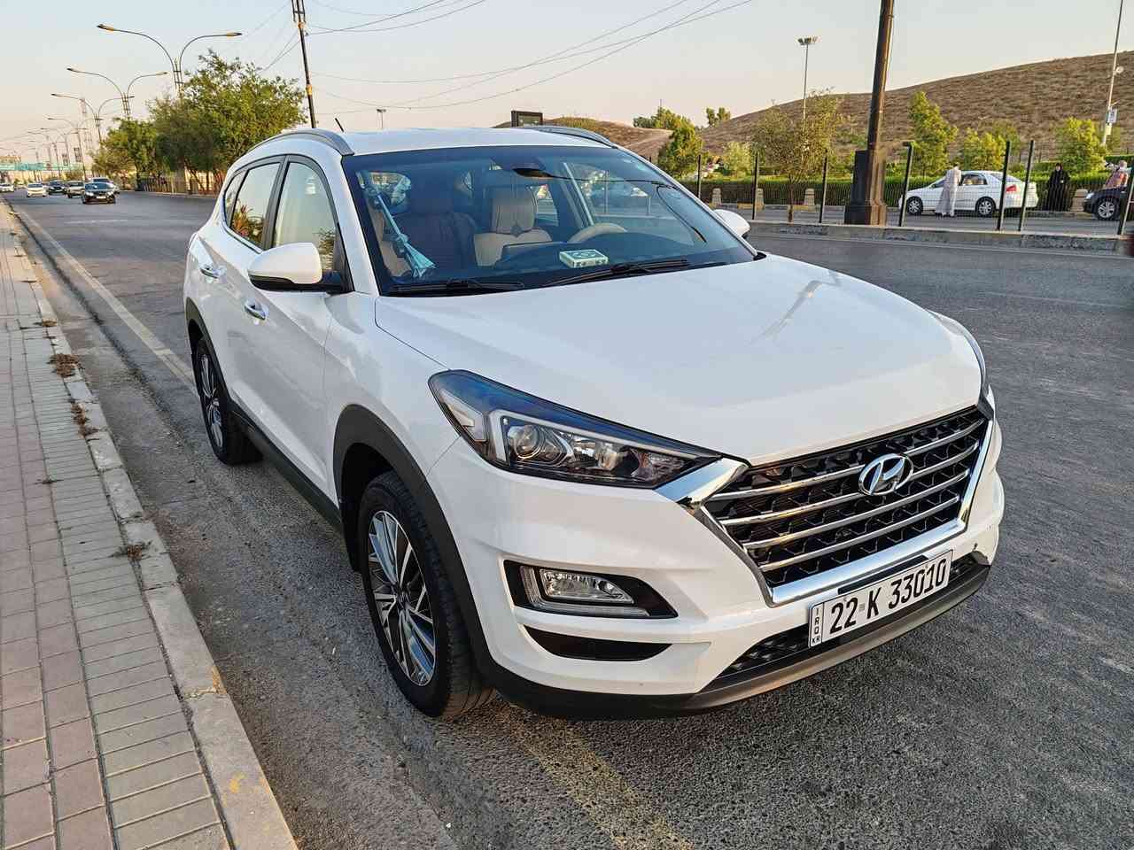 هونداي توكسن موديل
 2019 كوري
بدون صبغ بدون بارد
محرك وكير شرط
ماشية 84 الف كيلو
مكان السيارة الموصل
***********

