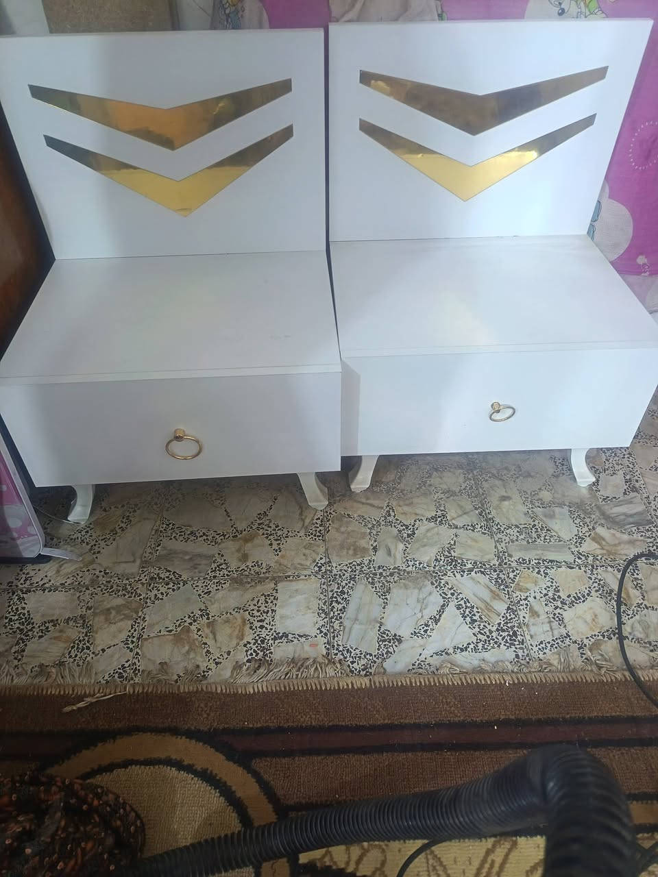 سلام عليكم غرفه صيني البيع سعر 350 ///النجف كوفه حي مسان رقم موبايل ***********
