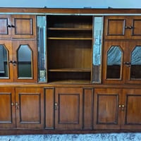 معرض جديد ونضيف مابي اي عيوب  السعر: ٣٥٠ وبي مجال الطول:٢١٥ العرض:٢٧٥ ...