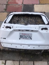 قبغ جنطة رف فور موديل 2020 ابيض ناصع بدون صبغ او بارد اصلي سعر 150 الف...