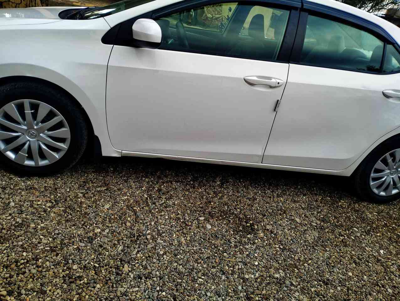 السلام عليكم
كورله 2014للبيع

بدون تبديل بيها مكانات بارد بسيطه

للاستفسار ***********
