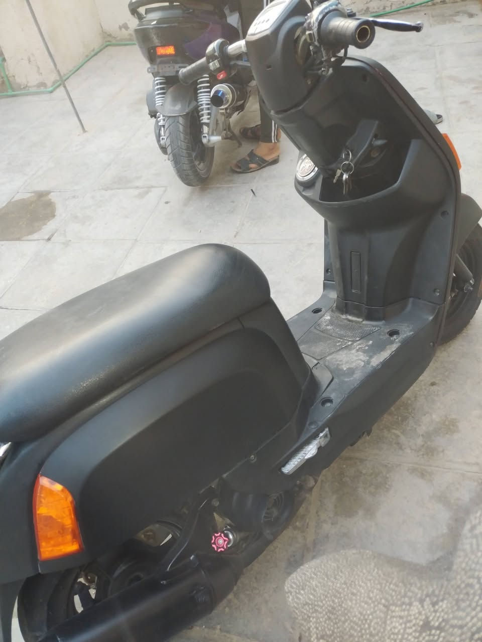 يابه بوليس وكاله 
رمبه فول وجوه سعر لرمبه
نوزل لدراجه
مكاني نجف ابو صخير
***********
سعر ٧٠٠
