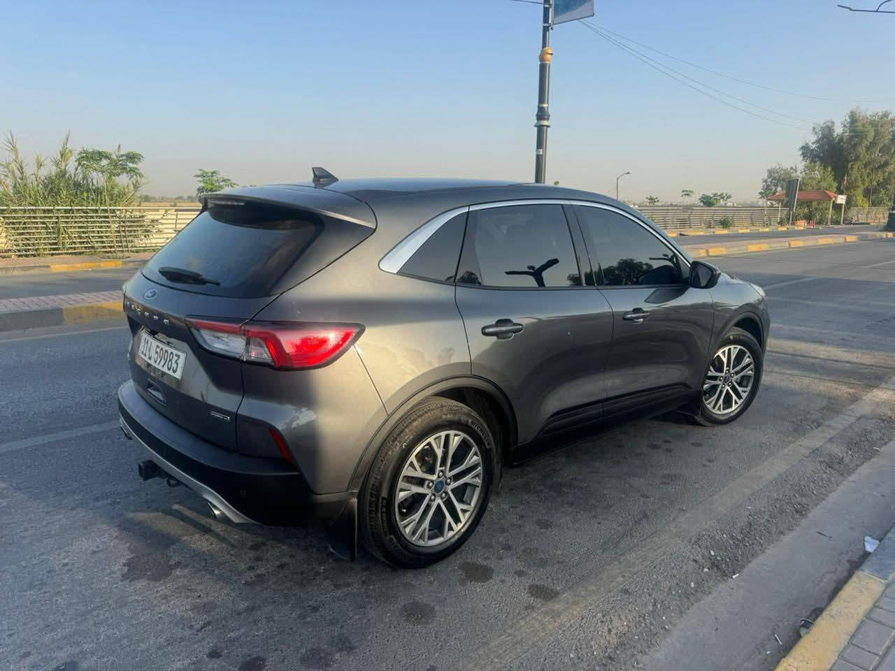 فورد اسكيب هايبرد بدون حادث فول مواصفات ما عد الفتحة 2022/***********
