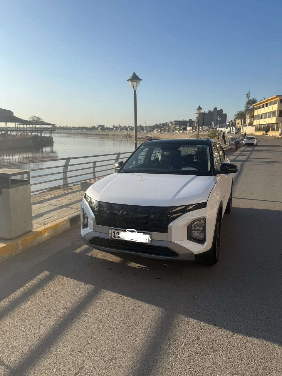 سلام عليكم كريتا ٢٠٢٥ ماشيه ٦٠٠٠ فول مواصفات تو كلر السعر ١٧٠ للاتصال ***********
