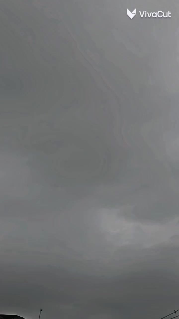 سلام عليكم اخوان دراجه فورزه صفر 9 كير ملغي دراجه مكينته ناعمه دراجه كلش حلوه طلع 140 تاير كدام جديد تخم ويل جديد كهربائيات كلهه شغاله لايت عالي ناصي  ثلجي شغال عداد حماوه وبنزين وسرعه وكيلو مترات تاخذهه وين ماعجبك تفحص ابيع ب 650 وهذه رقمي ممتواجد ع نت *********** مكاني رميثه
